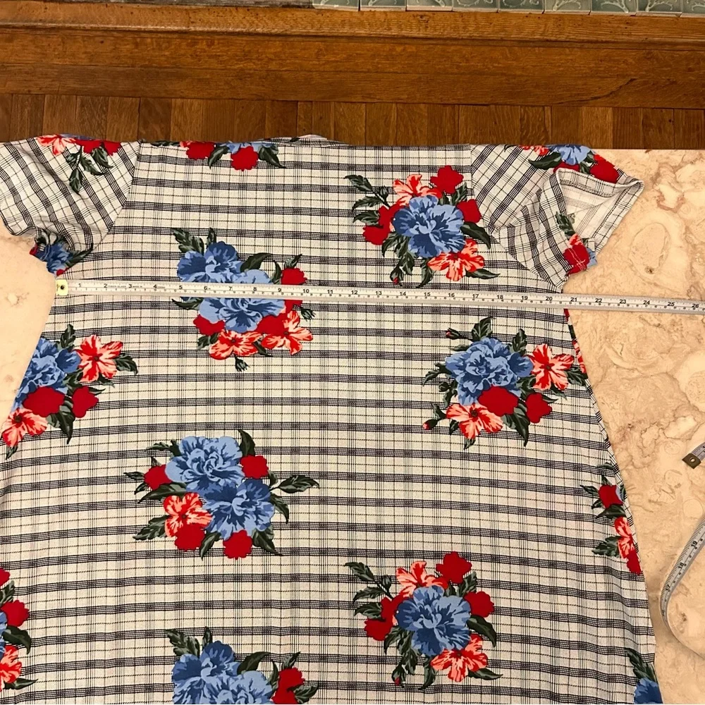 Lularoe XL Carly Dress Black White Plaid & Red Pink Roses Floral Unicorn Print - Picture 9 of 12